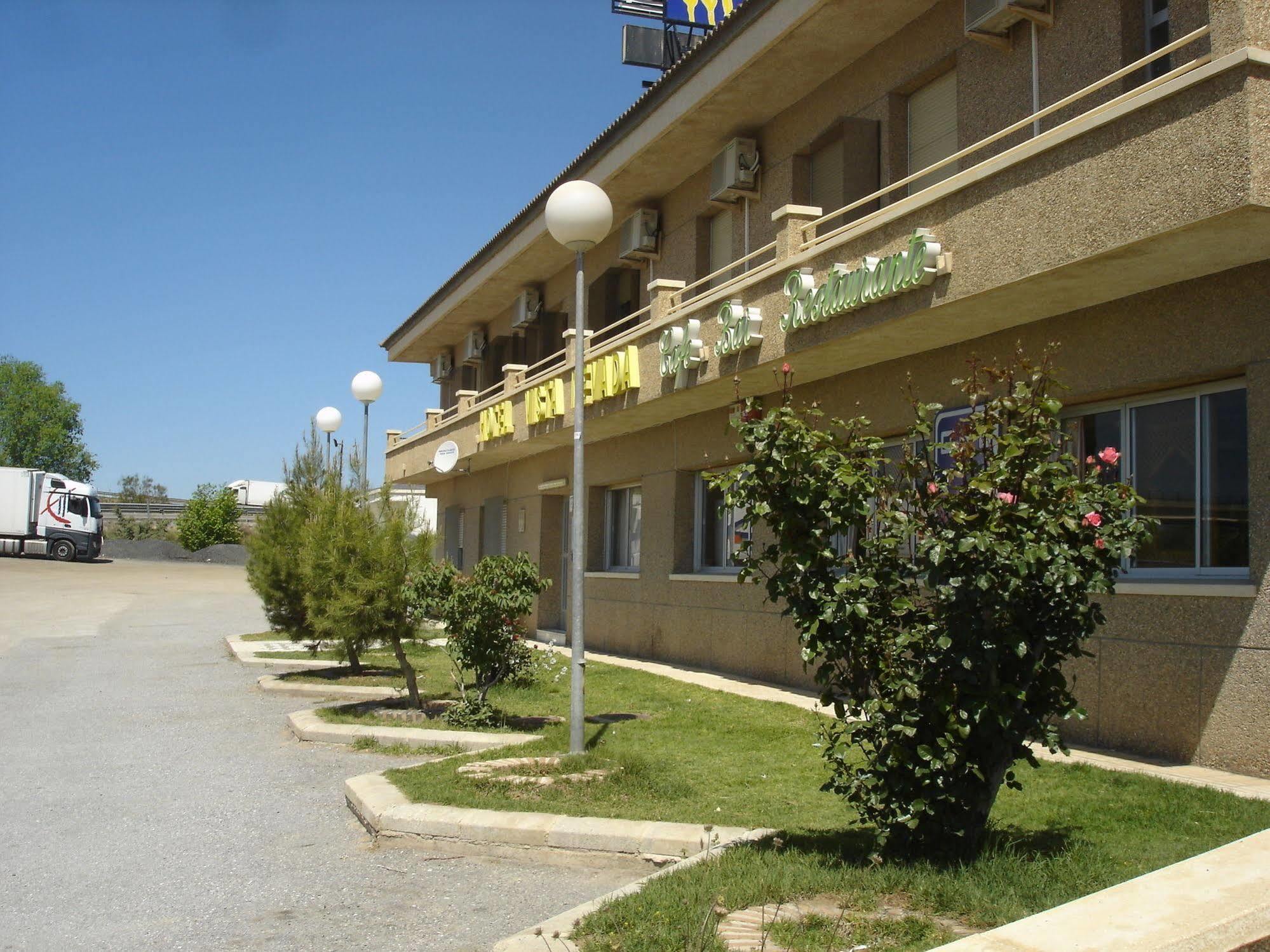 Hotel Vista Nevada Darro Zewnętrze zdjęcie